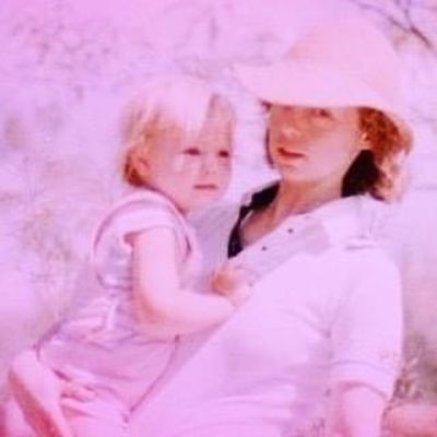 Picture of Galadriel Stineman  when she was one year old and her mother when.